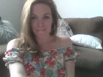Nude cam girl cloverqueen21 image #6629955