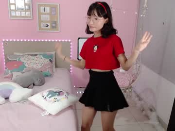 Nude cam girl little_effy18 image #1839673