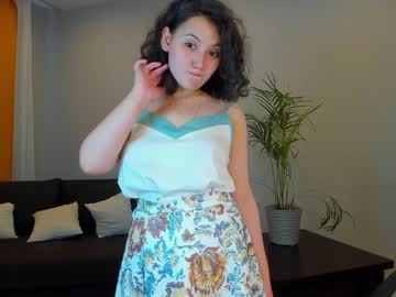 Nude cam girl your_lilly_girl image #1980978