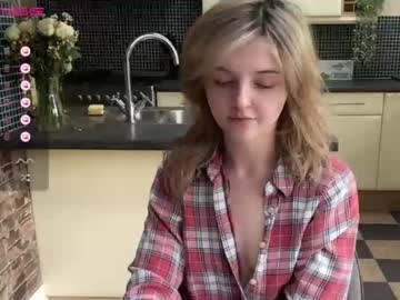 Nude cam girl lucydelovely image #3988861