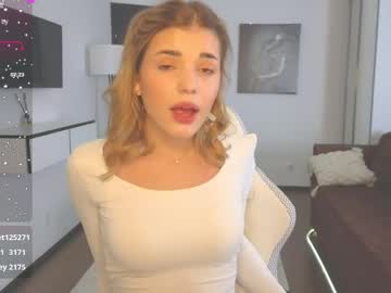 Nude cam girl adri_dream image #7038168