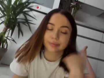 Nude cam girl meryfoxxx image #2382419