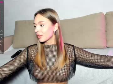 Nude cam girl stella_atkins image #3731011