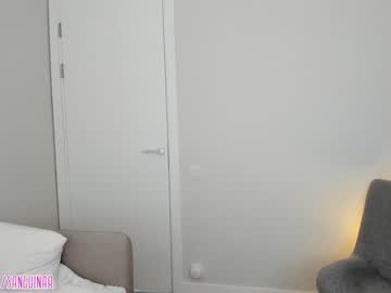 Nude cam girl laura_sanguinar image #1376353