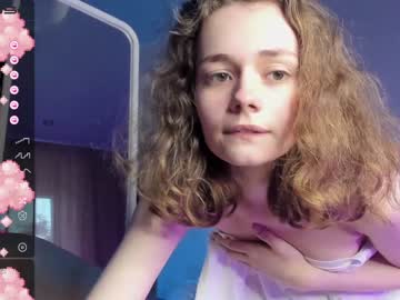 Nude cam girl mxxnsxsul image #2147171