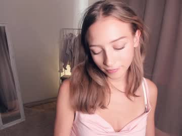 Nude cam girl wave_of_happy_ image #5534456