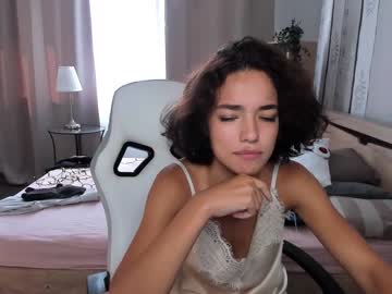 Nude cam girl ella_flare image #2512123