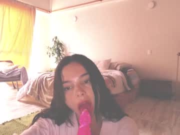 Nude cam girl kendalltyler image #2721296