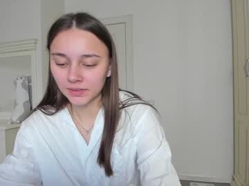 Nude cam girl eleonora_linn image #2805445