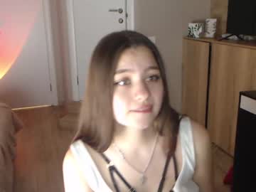 Nude cam girl agata_krowly image #3362951