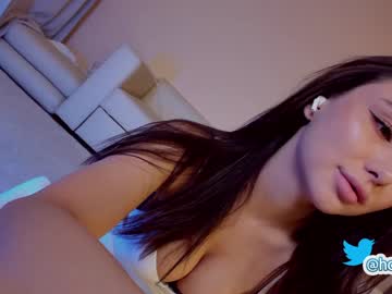 Nude cam girl hollyextra image #3268472