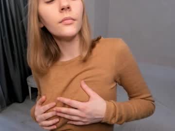 Nude cam girl odelinabardy image #7036393