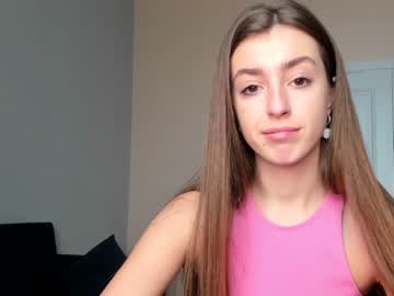 Nude cam girl coy_amina_ image #3537014