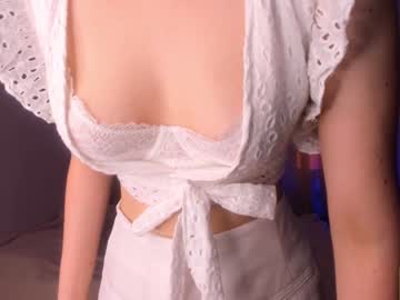Nude cam girl amandamedrano image #4088104