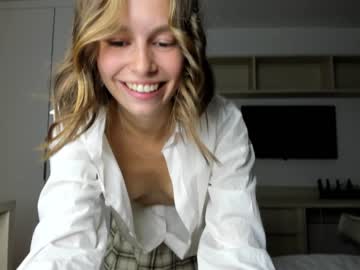 Nude cam girl bush_mia image #2535623