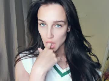 Nude cam girl alice_caprrice image #5043217