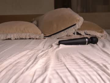 Nude cam girl princessasiana image #4157669