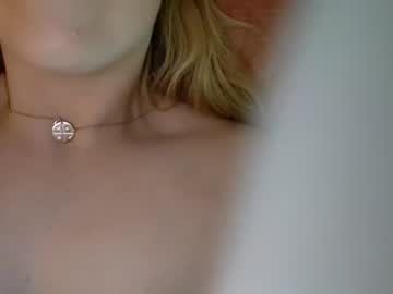 Nude cam girl hockeywife image #4166900
