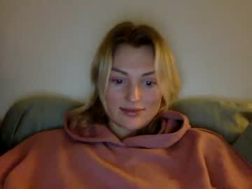 Nude cam girl irisquin image #3858406