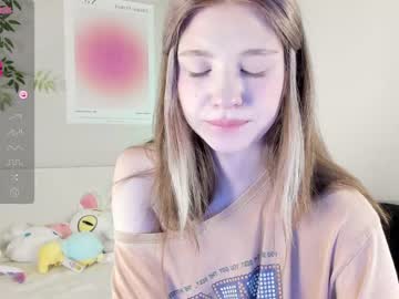 Nude cam girl shycinderella image #6572674