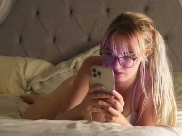 Nude cam girl x_dreamgirl_x image #5188363