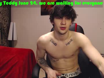 Nude cam man teddy_mode image #2025250