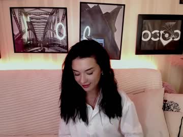 Nude cam girl zara_larison image #2563799