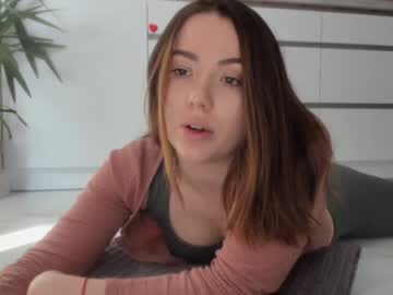 Nude cam girl meryfoxxx image #2534196