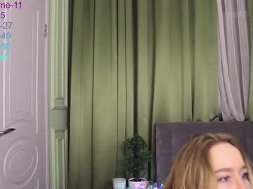 Nude cam girl milladoll_ image #3620192