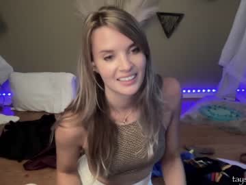 Nude cam girl phoenix_taylor image #2351785