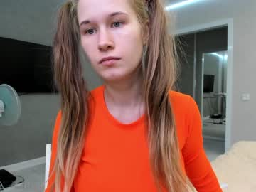 Nude cam girl yana_squrel_22 image #4881364