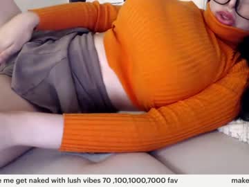 Nude cam girl _natycutei19 image #4357385