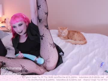Nude cam girl runesy image #1066649