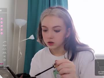 Nude cam girl small_blondee image #5369247