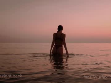 Nude cam girl urfavflwers image #3604236