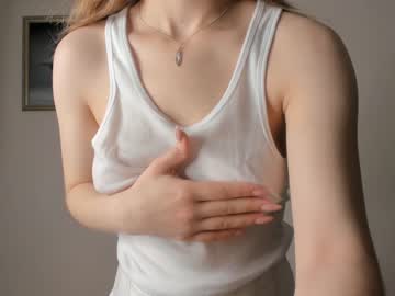 Nude cam girl just_emmy image #4565385