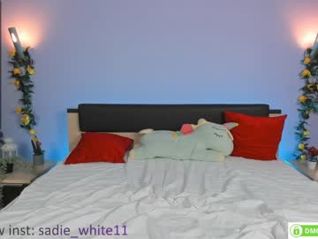 Nude cam girl foxhilary image #2359840