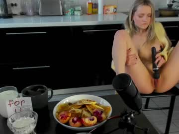 Nude cam girl sonjashy image #3615651
