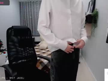 Nude cam man muffin_0 image #6053503