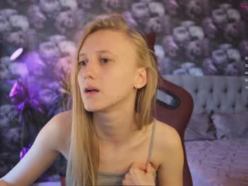Nude cam girl angeellina image #1888657