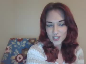 Nude cam girl lildirtyredd image #6722919