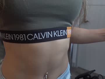 Nude cam girl beyllove_d image #4582816