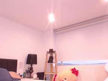 Nude cam girl mia_cooper1 image #1093466