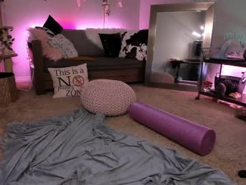 Nude cam girl skyewatson image #4599841