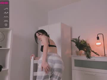 Nude cam girl carolmoores image #3167603