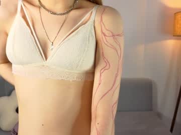 Nude cam girl alisia_spinnet image #6728539