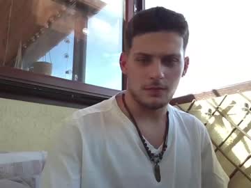 Nude cam man roberto_twink1 image #5183473