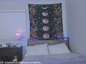 Nude cam girl alice_moonstone image #2853703