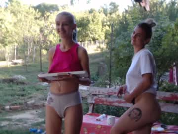 Nude cam couple danamily image #2341150