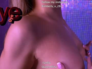 Nude cam girl queenafina image #4447942